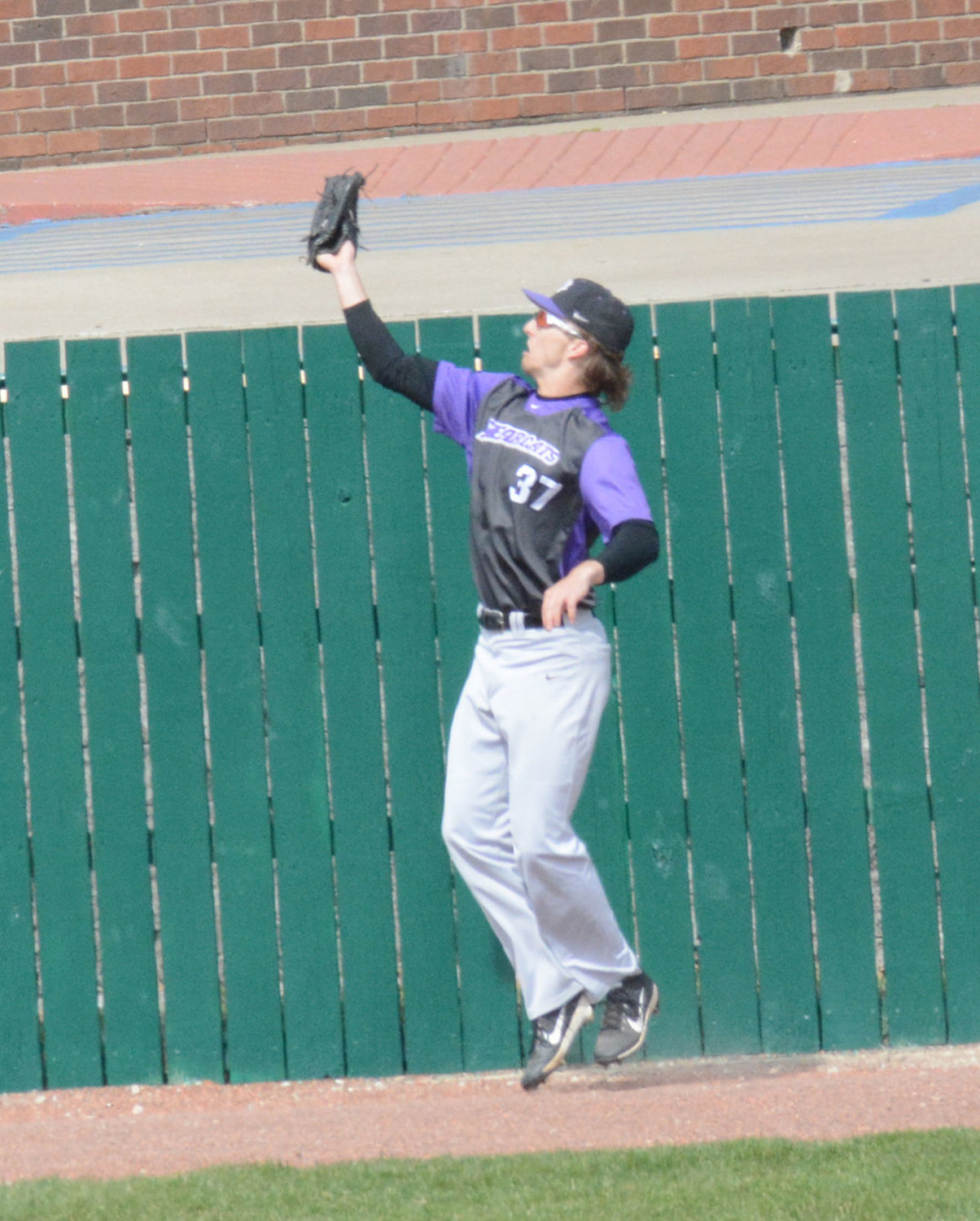 griffons-sweep-sbu-in-miaa-diamond-series-bolivar-herald-free-press