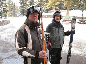 (L-R) Bill Foshey and Larry Bedell during a ski trip with the Pentagon Ski Club.