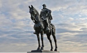 Image of Stonewall Jackson statue as used in petition. 