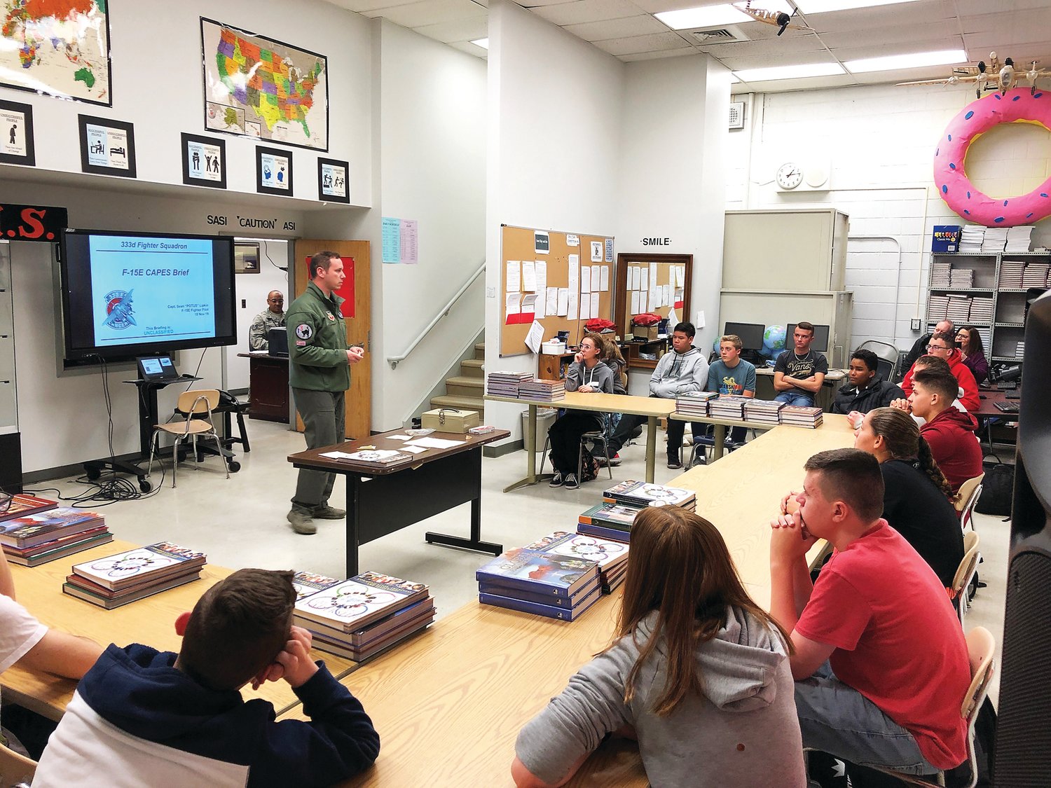 Air Force Capt. Sean Lipkin discusses his career with Pennsbury High School JROTC students.