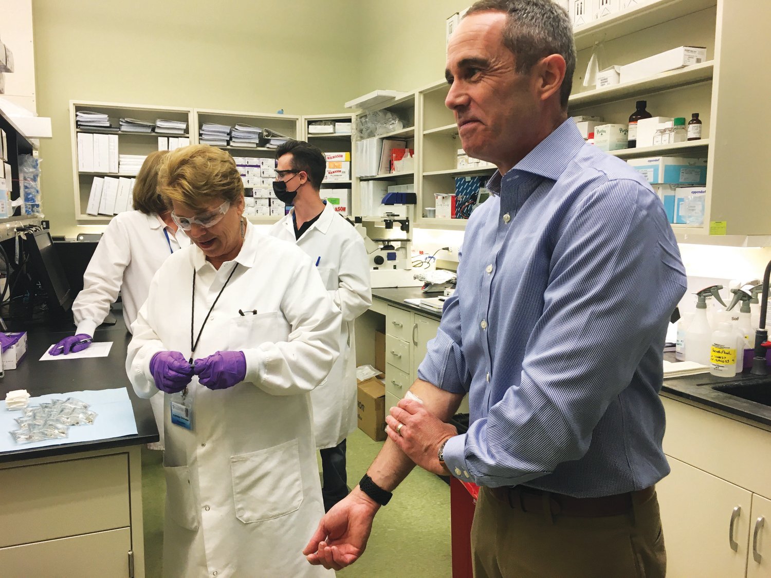 State Sen. Steve Santarsiero receives a new test that measures the level of antibodies to COVID-19. The test – VaxEffect – was developed by FlowMetric at the Bucks County Biotechnology Center in Buckingham Township.