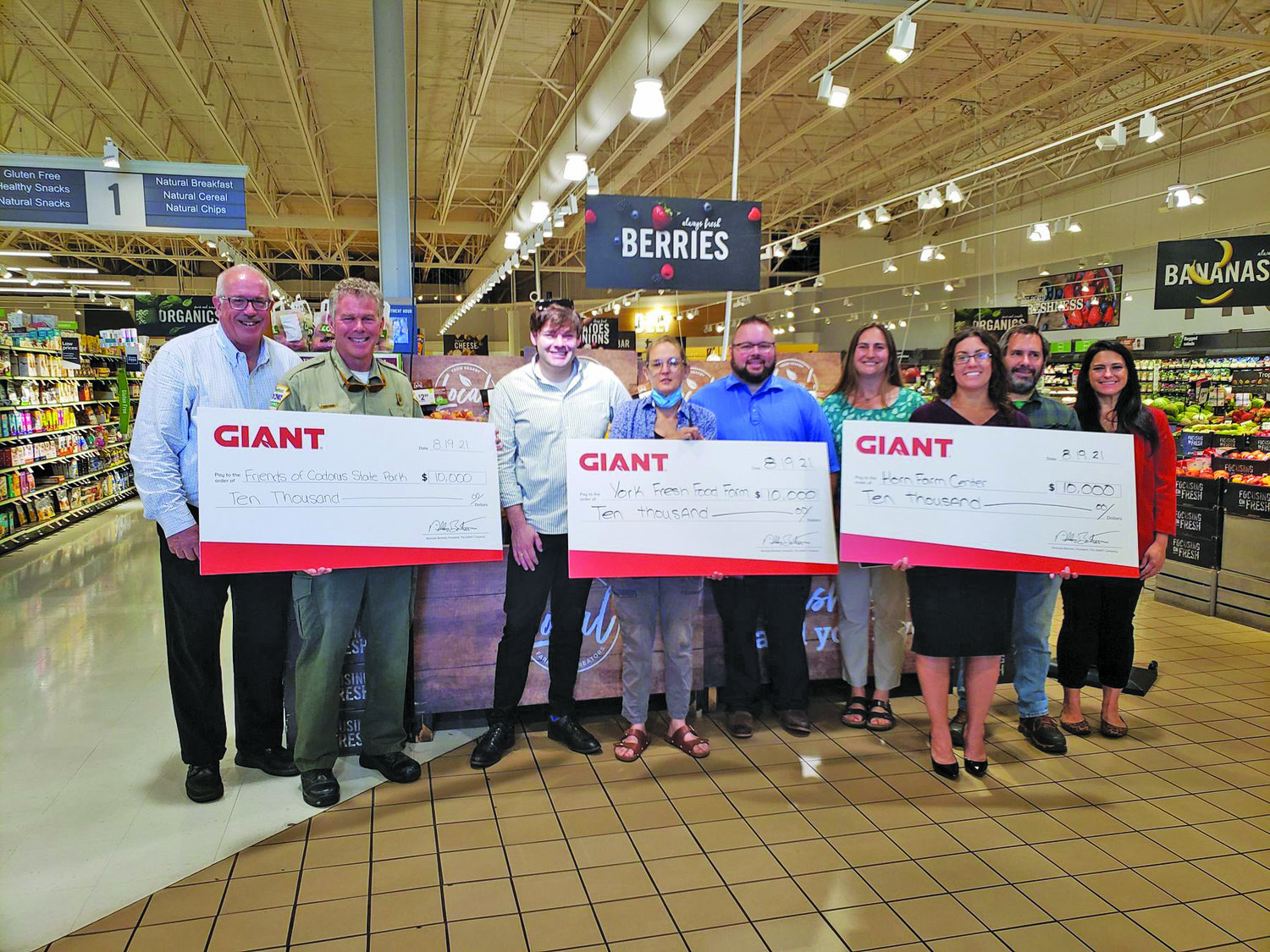 At a Giant store in York, representatives from The Giant Company and Keep Pennsylvania Beautiful were on hand to recognize three of the 42 nonprofits receiving Healing the Planet grants.