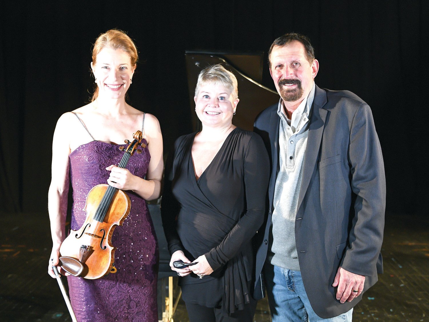 Elizabeth Pitcairn with Head of Solebury School Tom Wilschutz and his wife, Rebecca.