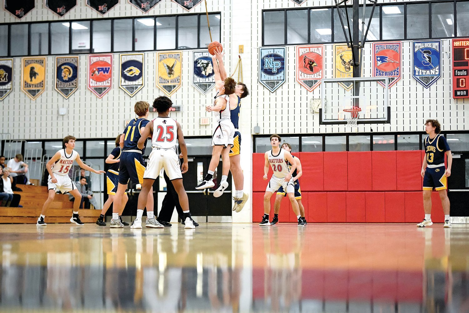 Hatboro-Horsham took the opening tipoff and never looked back, breezing to a 54-20 victory.