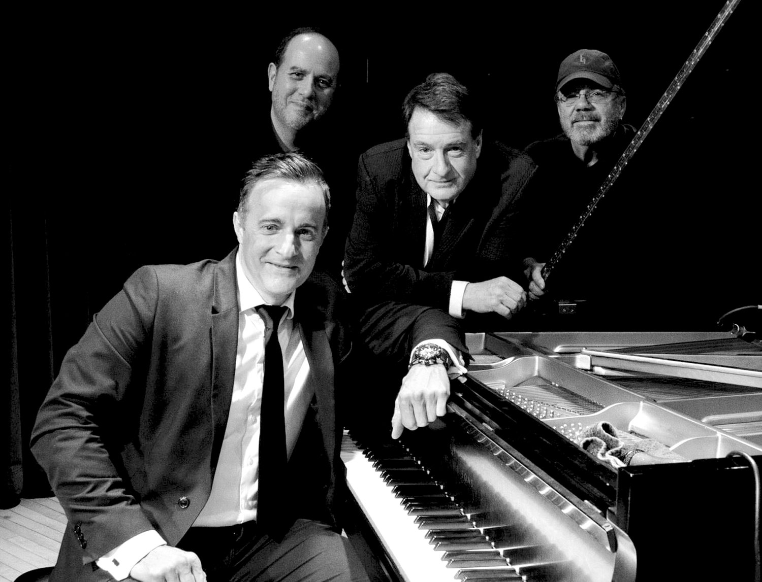 The Eric Mintel Quartet will perform a pre-Valentine’s Day concert at Newtown Theatre.