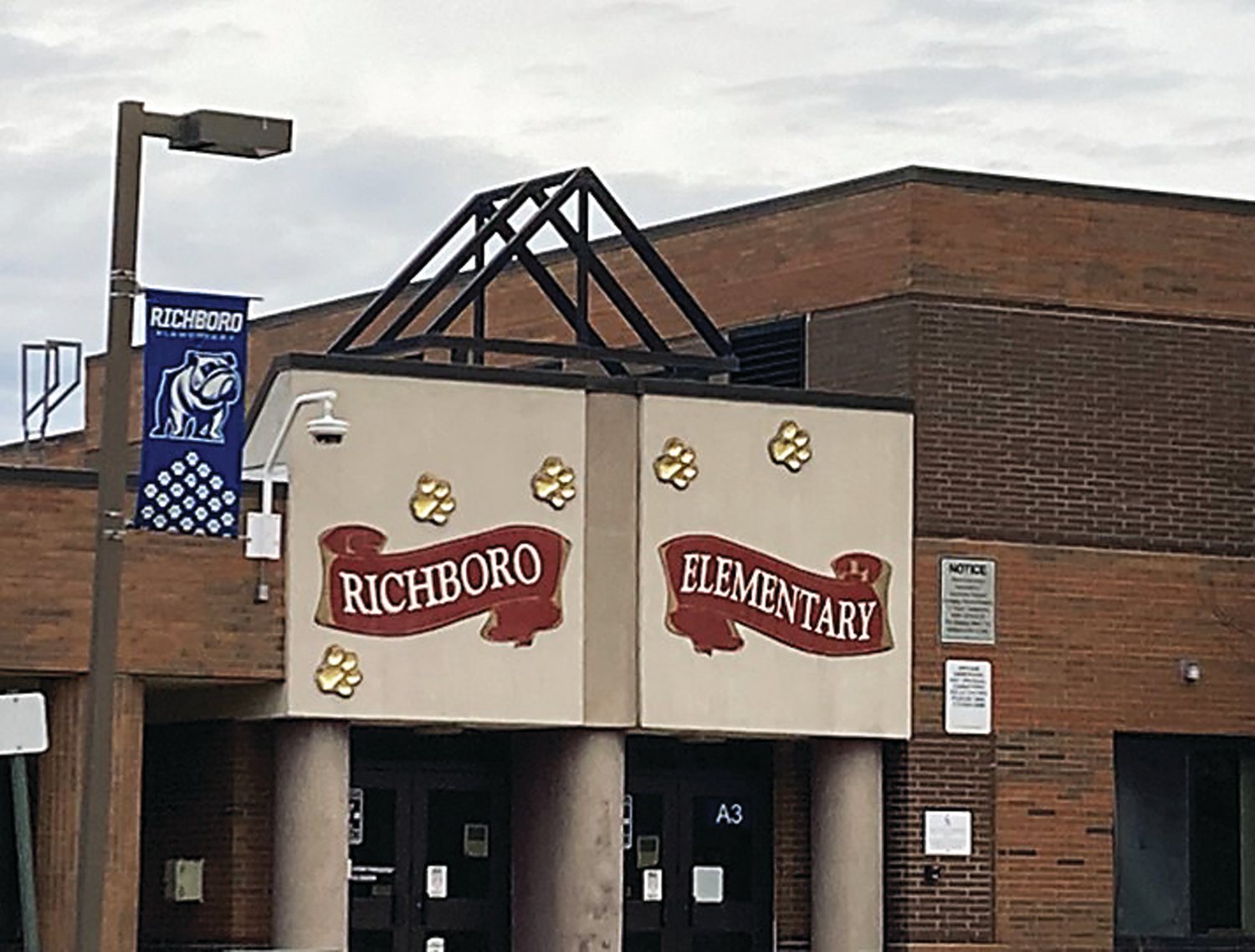 Council Rock School District officials plan to borrow money to finance an upcoming renovation-addition at Richboro Elementary School in Northampton.