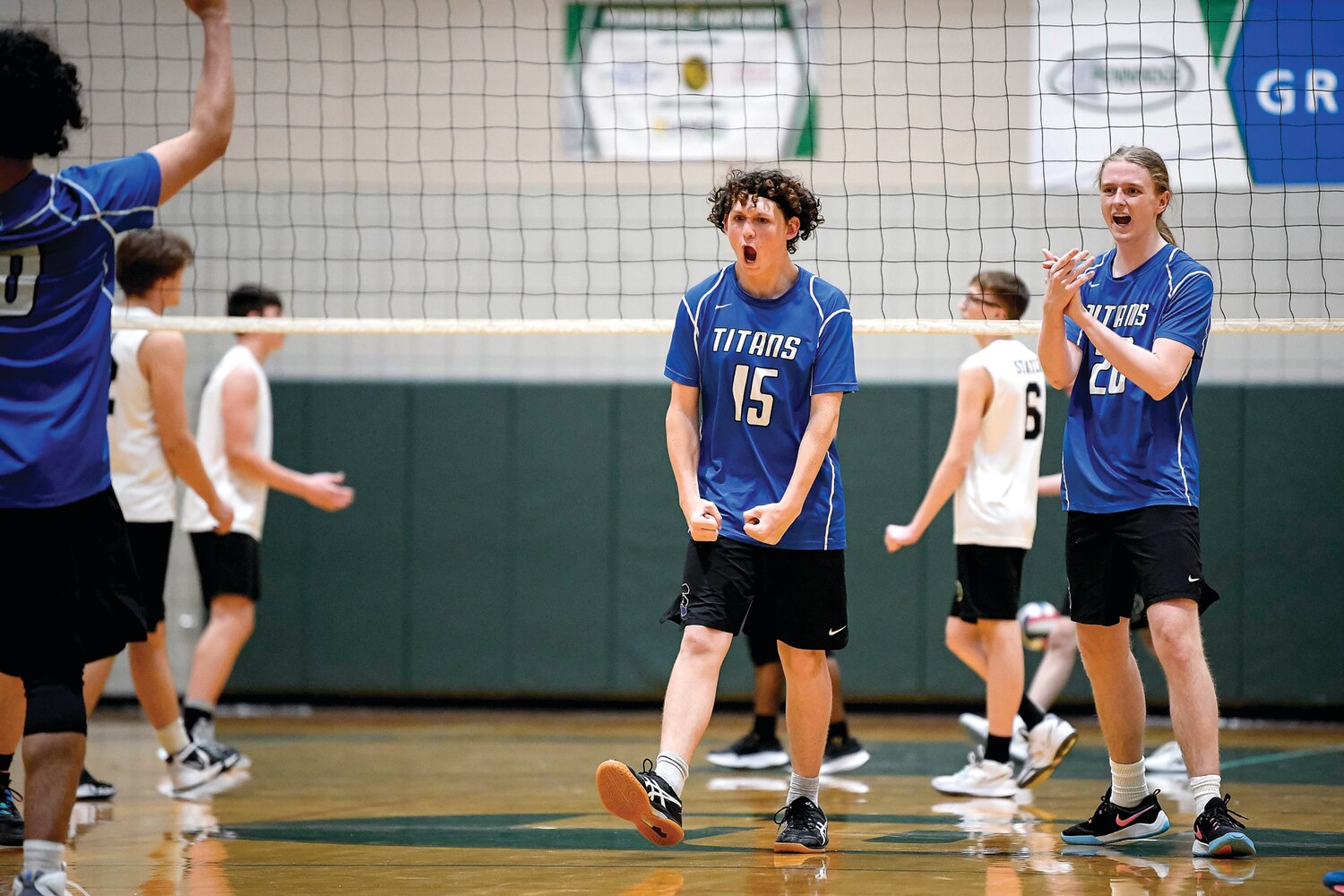 CB South’s Jon Infantino reacts after building a big lead early in the third set.