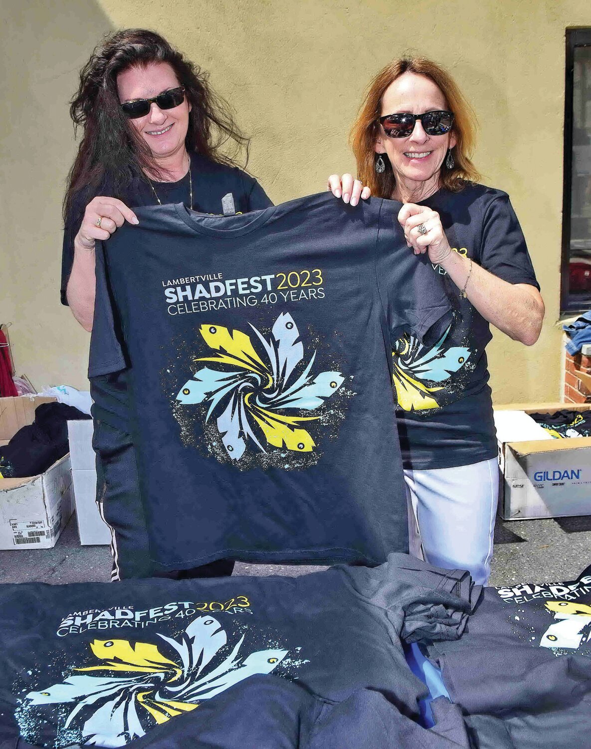 Eliane Talec and Debbie Closson with the 2023 festival T-shirts.