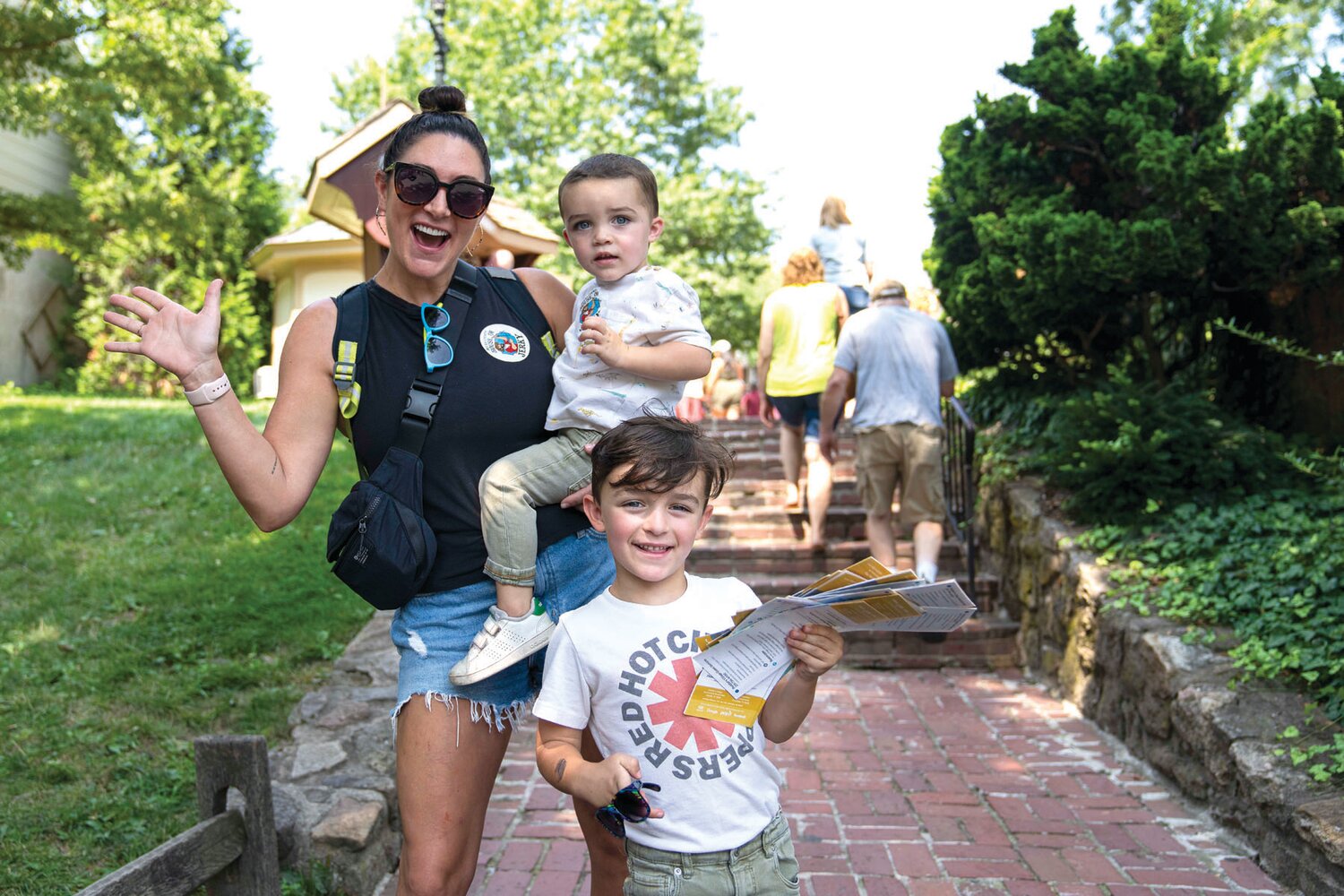 Susie Mutter and her two children, Bowle and Frankie, attend Peddler’s Village’s Peach Festival.