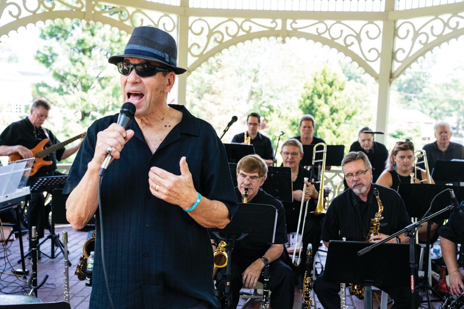 Stu Weitz leads Rendition Big Band with vocals outside at Peddler’s Village’s 2023 Peach Festival Aug. 6.