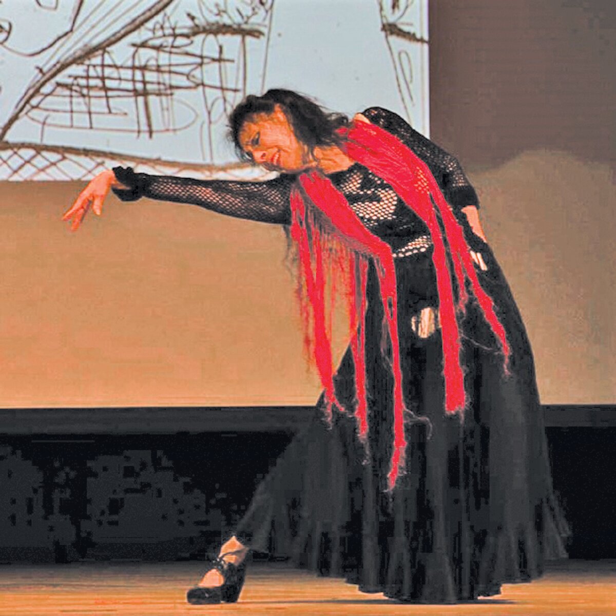 A dancer performs “Al Ritmo de las Piedras.”