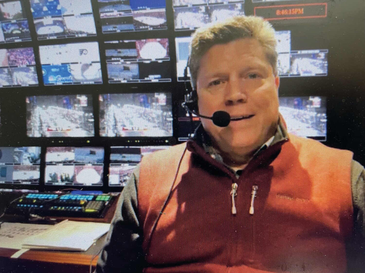 Bryan Cooper, who has been producing Flyers games for Philadelphia television since 1989, is retiring this year.