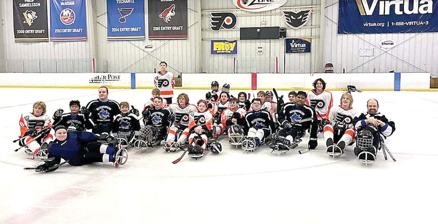 The Hammerheads recently hosted players from the Flyers’ Elite team at the Northeast Philadelphia Skate Zone, giving them an opportunity to experience sled hockey.