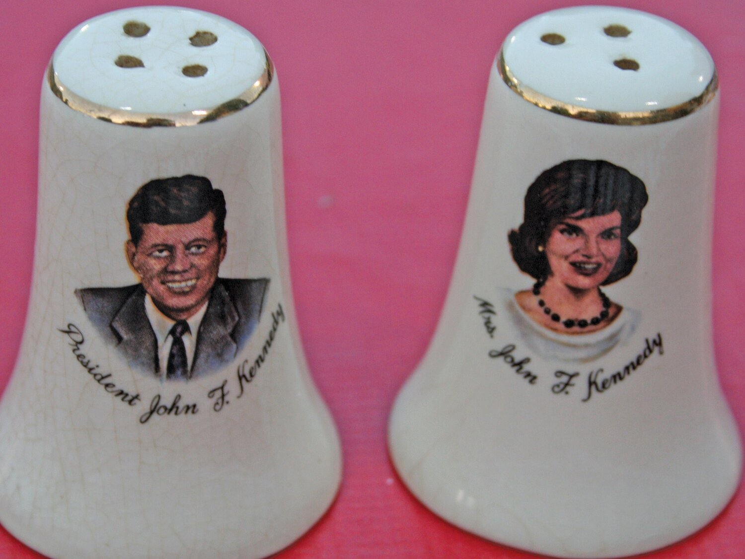 Jack and Jackie salt and pepper shakers are among the Kennedy collectibles that are in demand today.