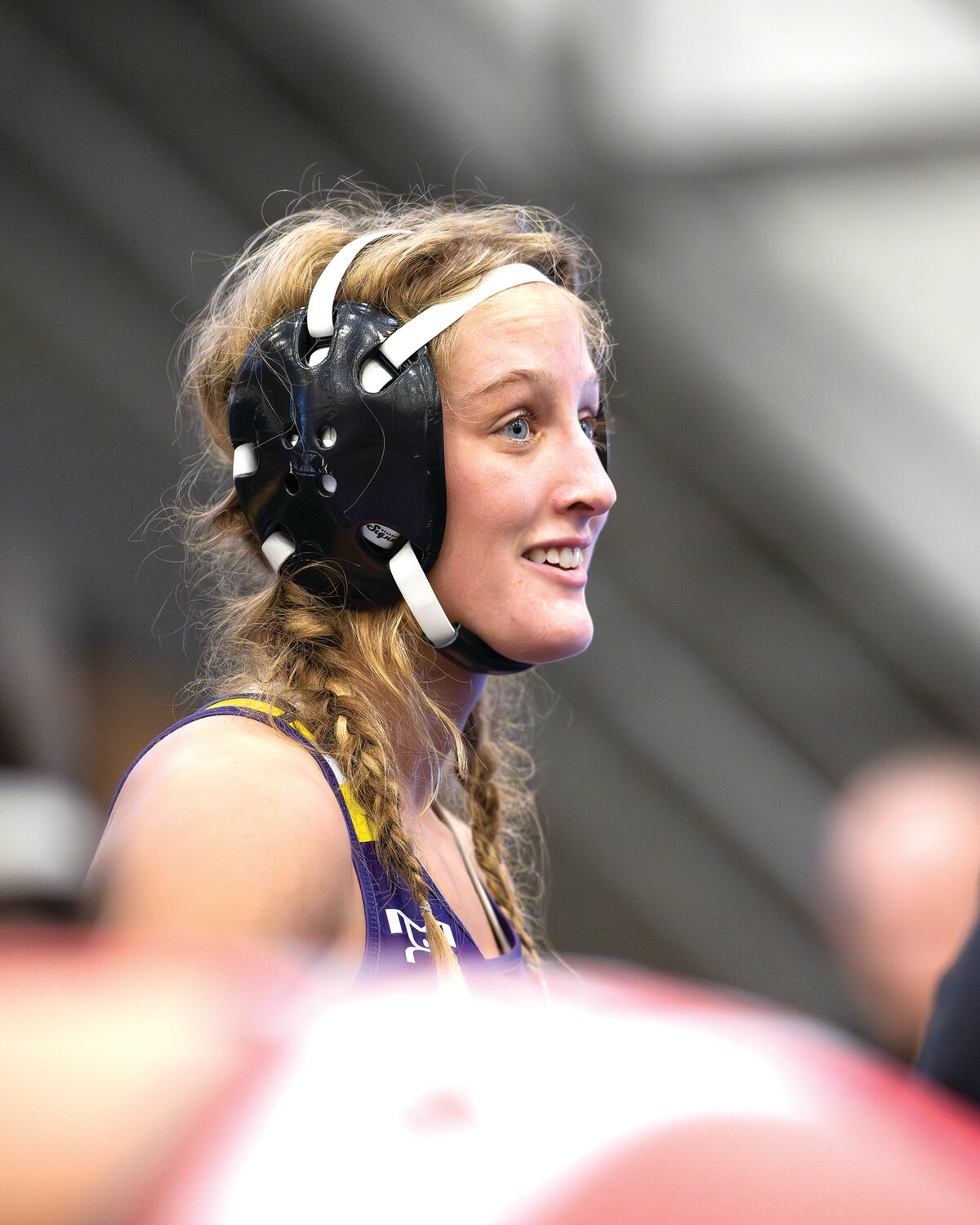 Palisades’ Savannah Witt is all smiles after placing first in the 118-pound class.