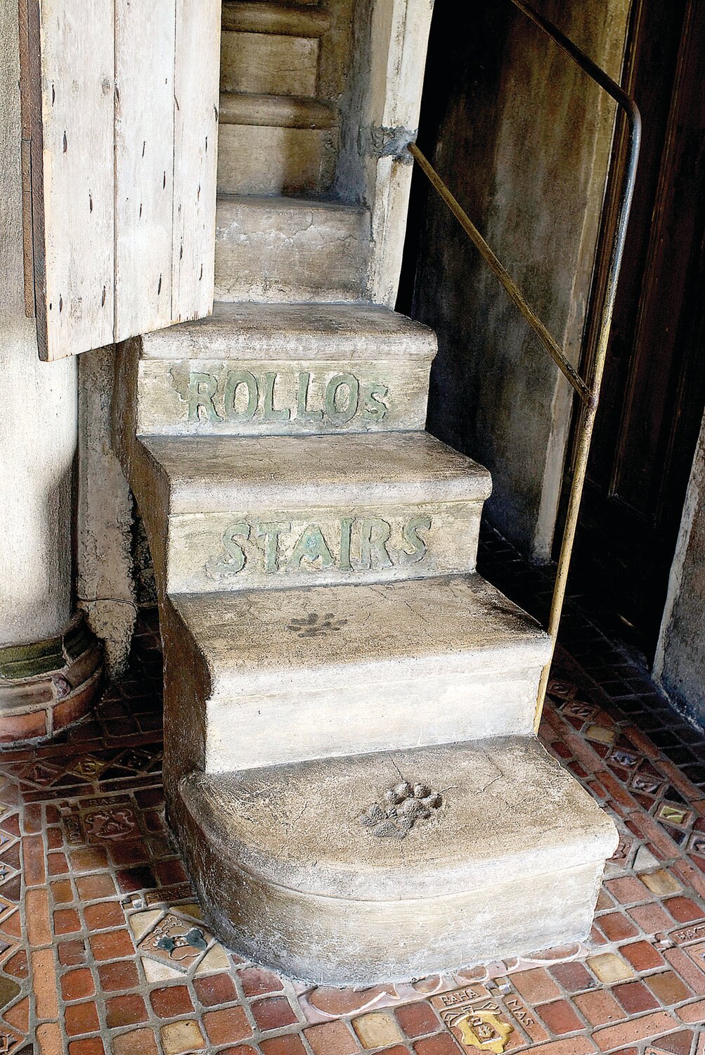 Rollo’s Stairs can be found at both Fonthill Castle and the Mercer Museum.
