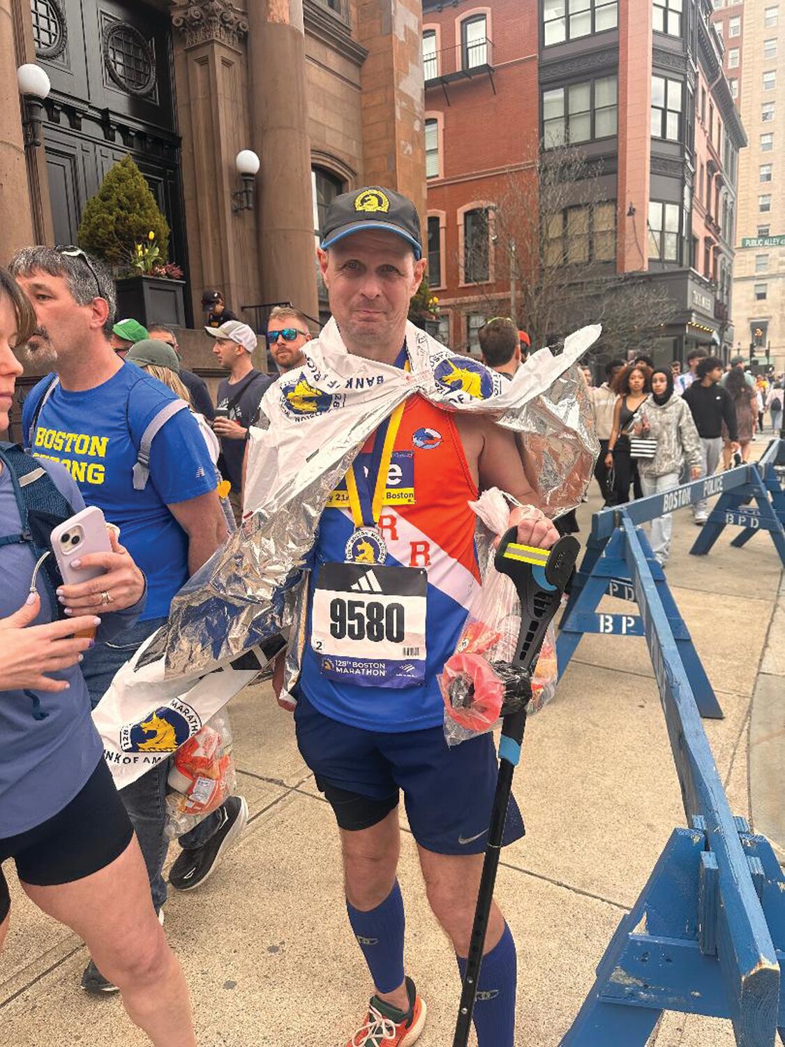 Peter Lederer extended his streak to 21 straight Boston Marathons.