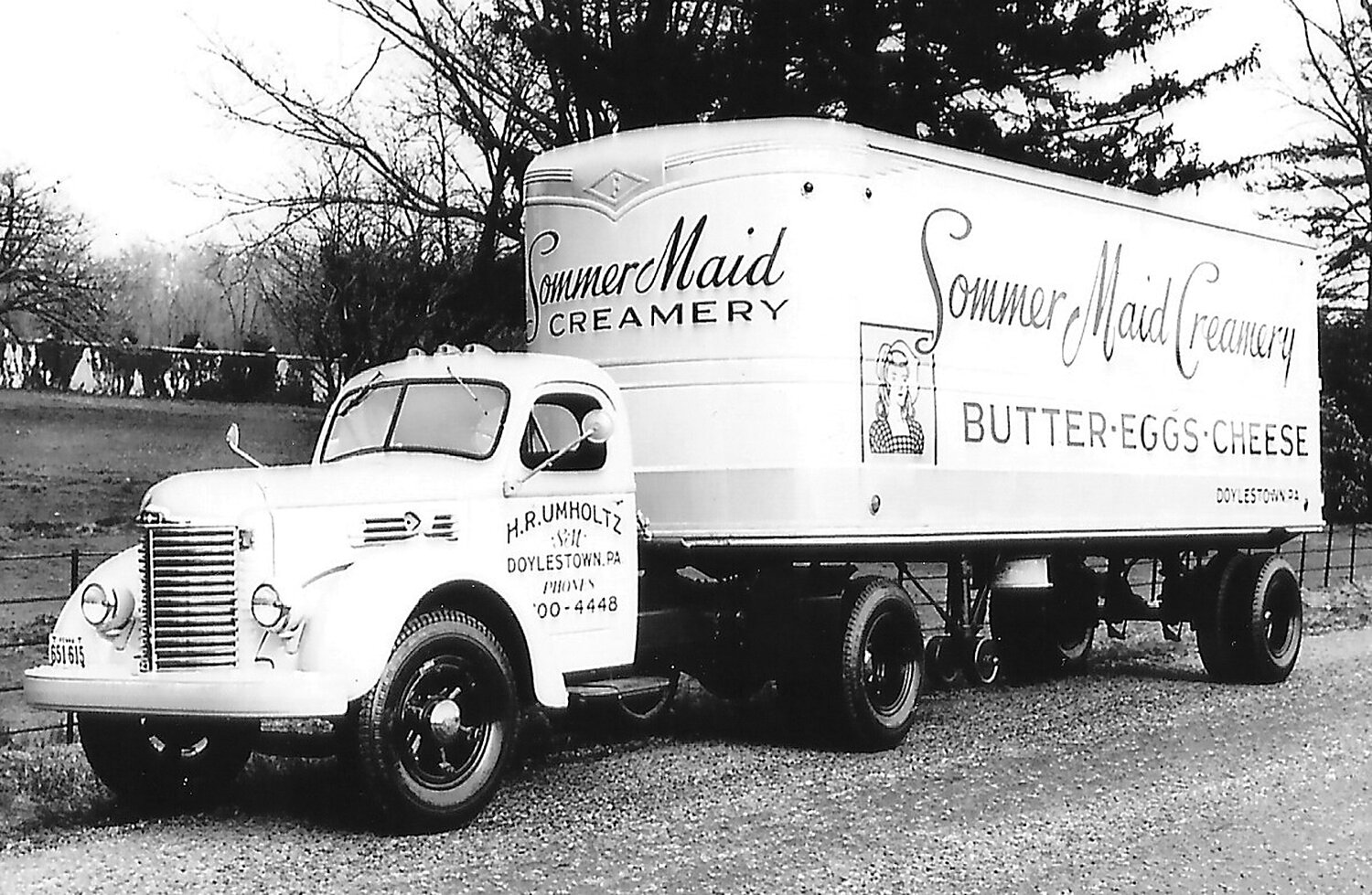 A Sommer Maid truck.
