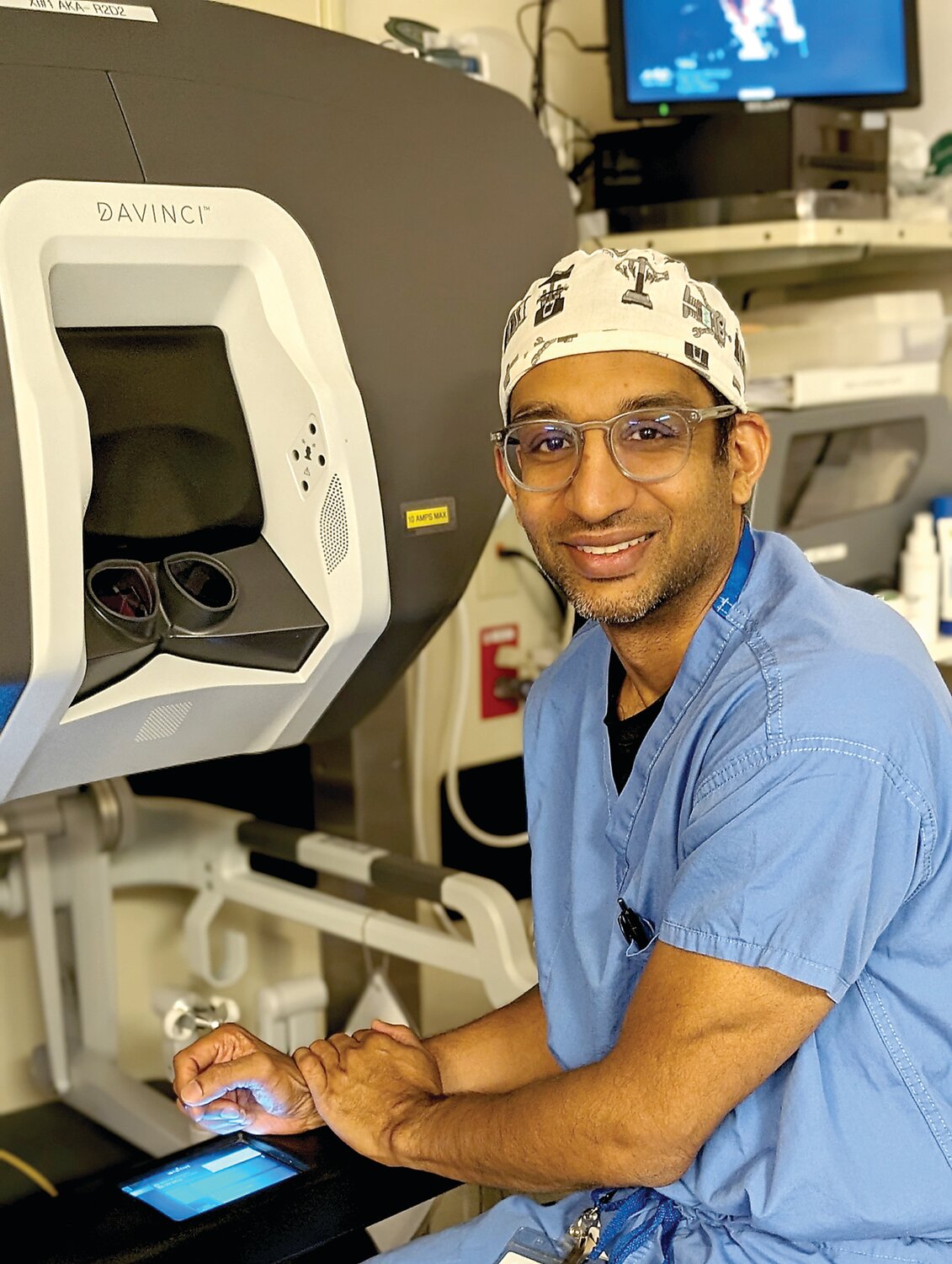 Dr. Abhay Singh, St. Luke’s urologist, says robotic surgery for bladder cancer enhances surgical precision and patient convenience.