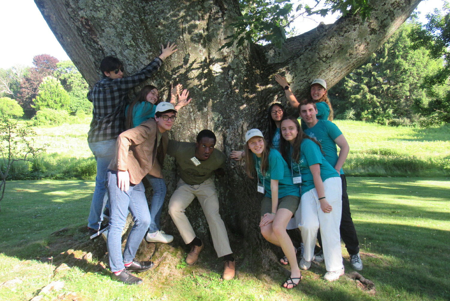 The Ridgeview Conservancy Turtles, recognized by D&R Greenway Land Trust at its 35th Anniversary Gala, explained their stewardship of Ridgeview Woods, a 55-acre forest along Princeton’s northern boundary and shared their love of forests and trees.