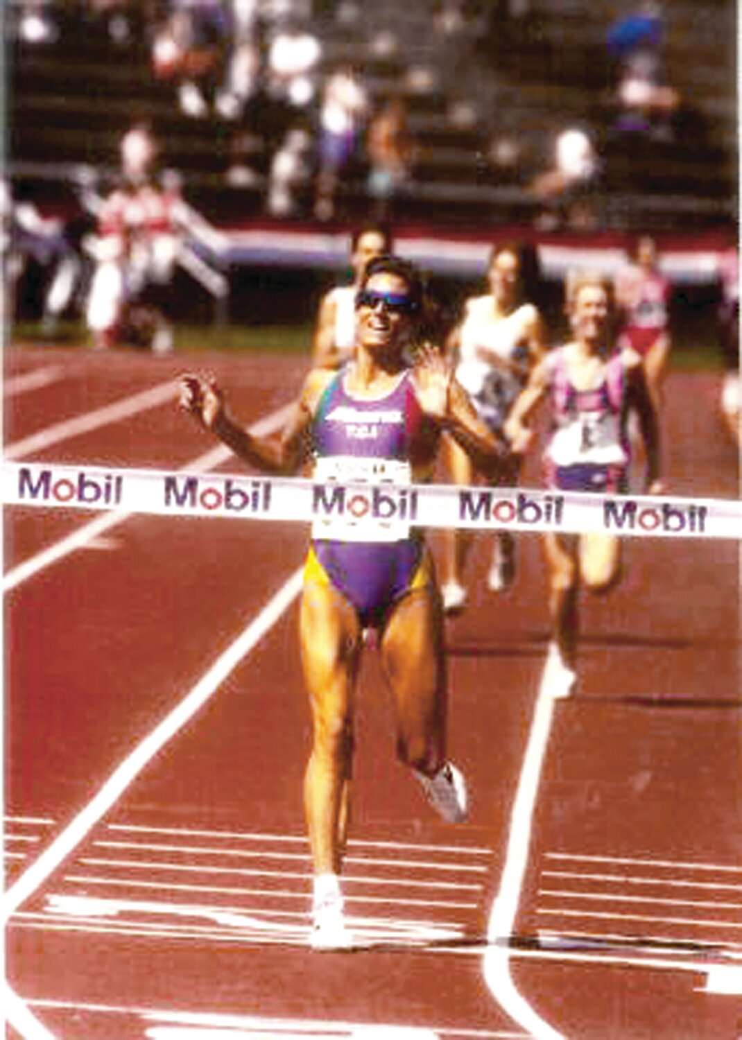 Shelly Steely wins the 3,000 meters in the 1991 United States Track & Field Championships at Randall's Island, N.Y.