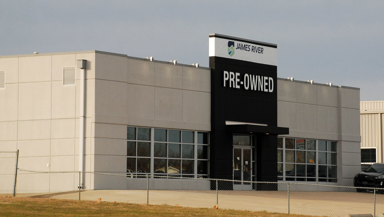 Ozark auto dealers under new name, ownership Christian County