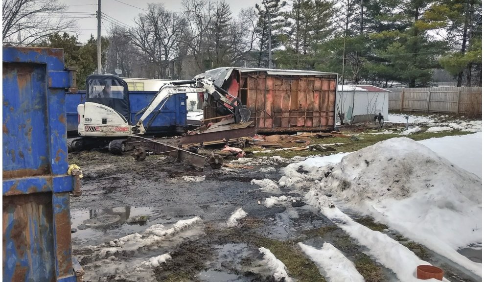 Demolitions and rehab at Lansing mobile home park City Pulse