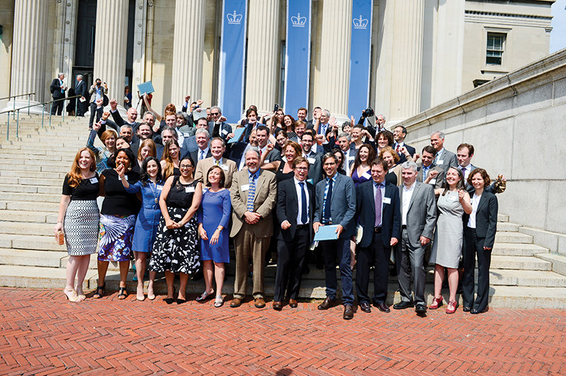 A group photo of the Pulitzer Prize 2015 winners.