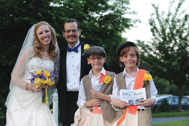 Journalists Tie the Knot in Newspaper-Themed Ceremony