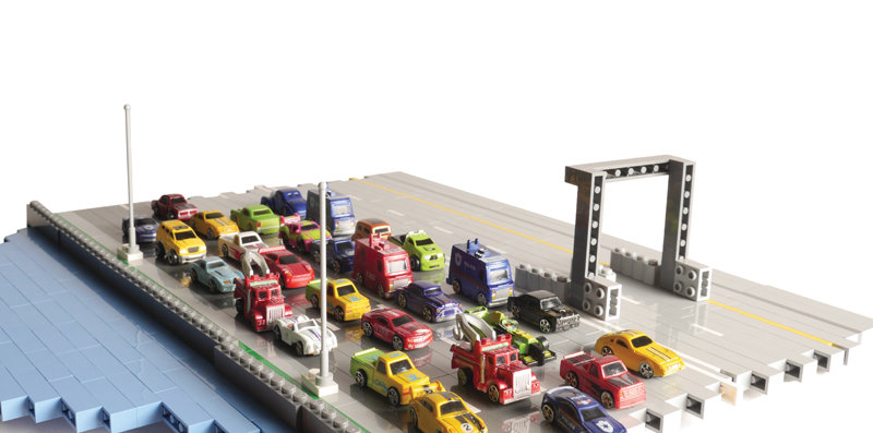 Eli Zhang, a data and graphics intern at the Tampa Bay Times, used toy cars to simulate traffic on the Howard Frankland Bridge, which connects St. Petersburg and Tampa, Fla. 