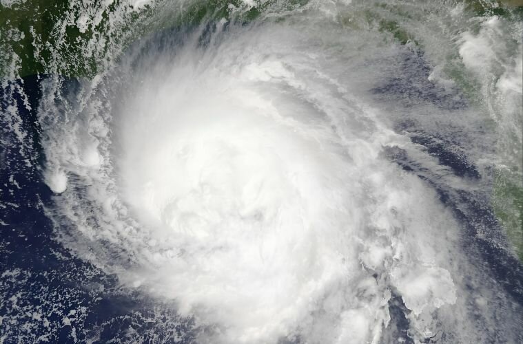 Westerly Wind Shifts Raise Southern Storm Risks