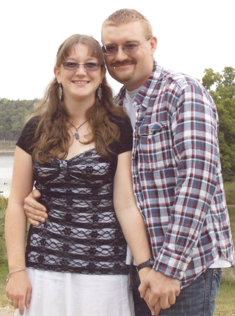 ENGAGEMENT Robin Tate, Travis Holt Harrison Daily