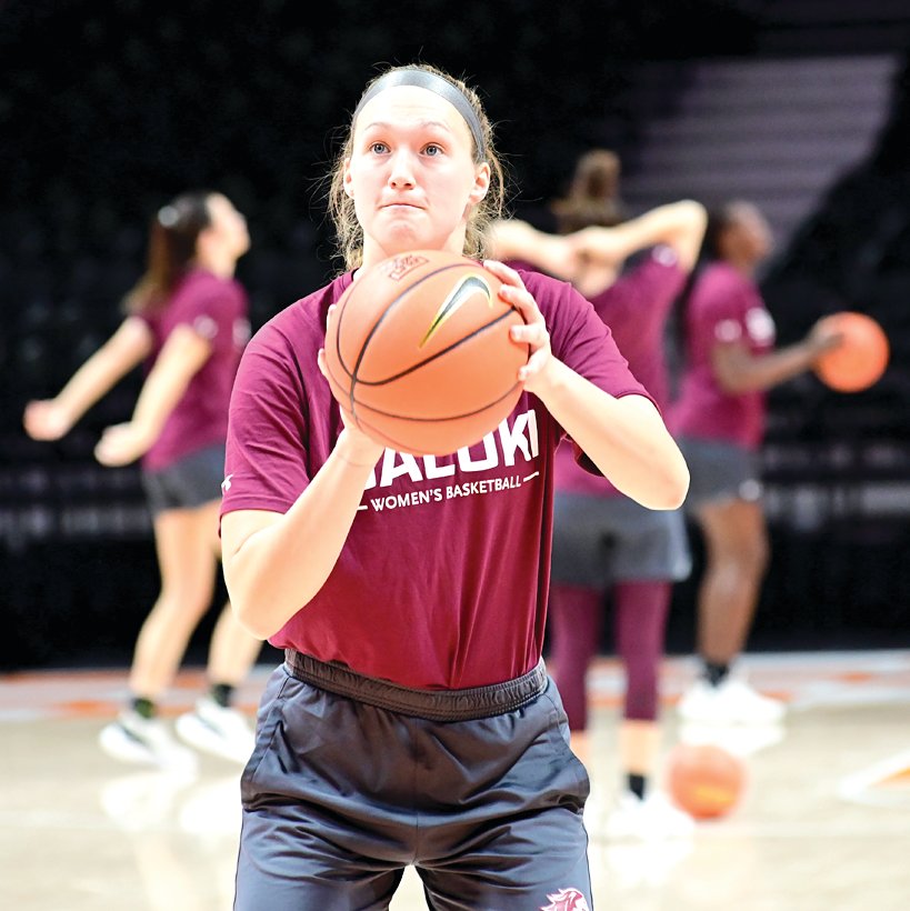 Lincolnwood grad Abby Brockmeyer is back at Southern Illinois University for her fifth year and is climbing up the standings for the Carbondale school's career scoring leaders.