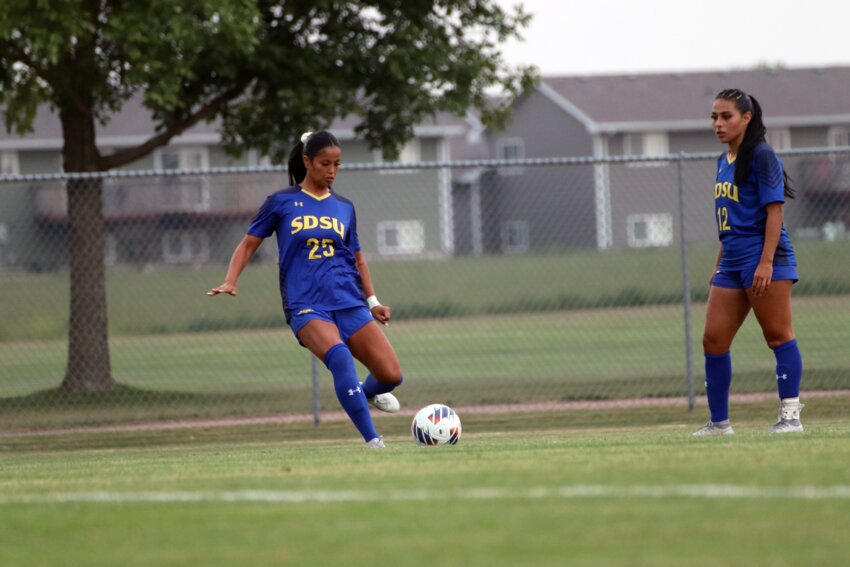 South Dakota State’s Kaycee Manding prepares to take a free kick during a game against Grand Canyon at Fishback Soccer Park in Brookings on Sept. 7.