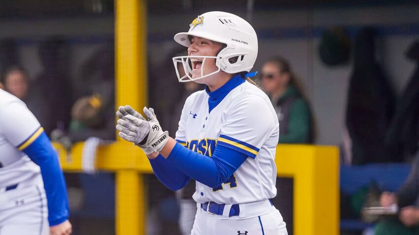 South Dakota State’s Abby Gentry was named the Summit League Peak Performer of the Week on Monday.