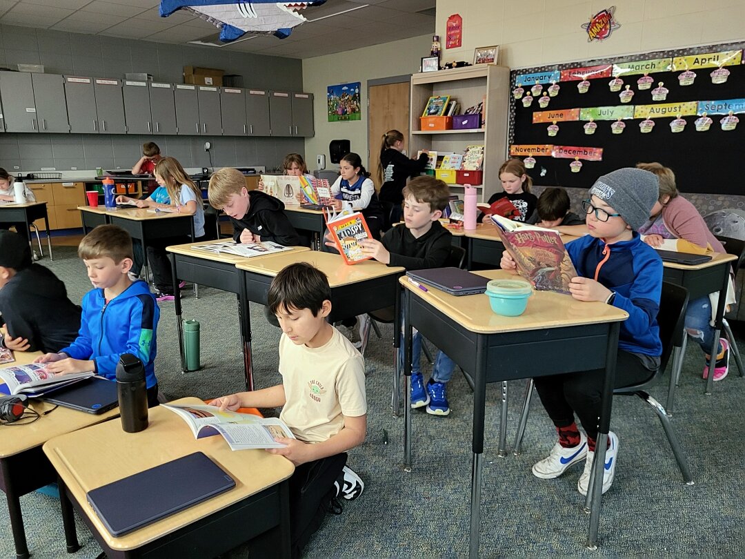 Students in Carter Holm’s third grade class at Dakota Prairie Elementary spend time absorbed in their books. The Brookings School District now uses a teaching method called the science of reading. Among other things, it emphasizes phonics, early detection of problems and weekly assessments to ensure students make progress.