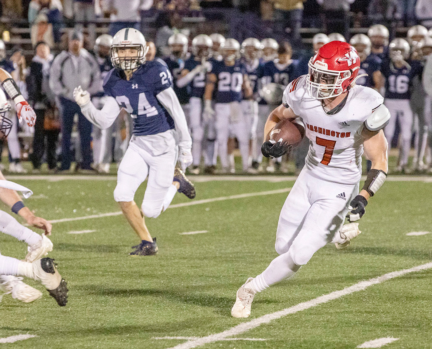 Washington junior Cole Scott runs with the ball Friday night against Marlow in the Class 2A State championship. Washington was defeated 17-13. Scott ran for 218 yards on 32 carries and scored a touchdown.