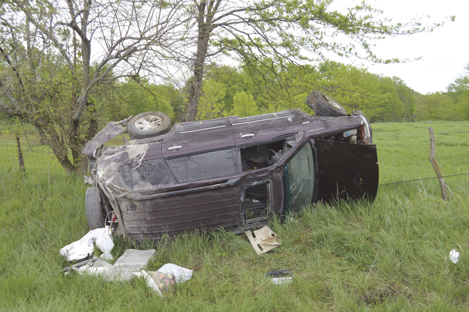 Two seriously injured in crash | Sedalia Democrat